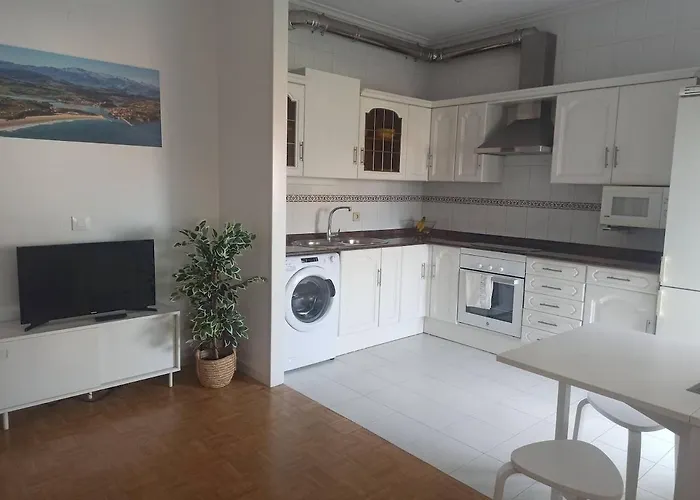 Con Gran Terraza * San Vicente De La Barquera